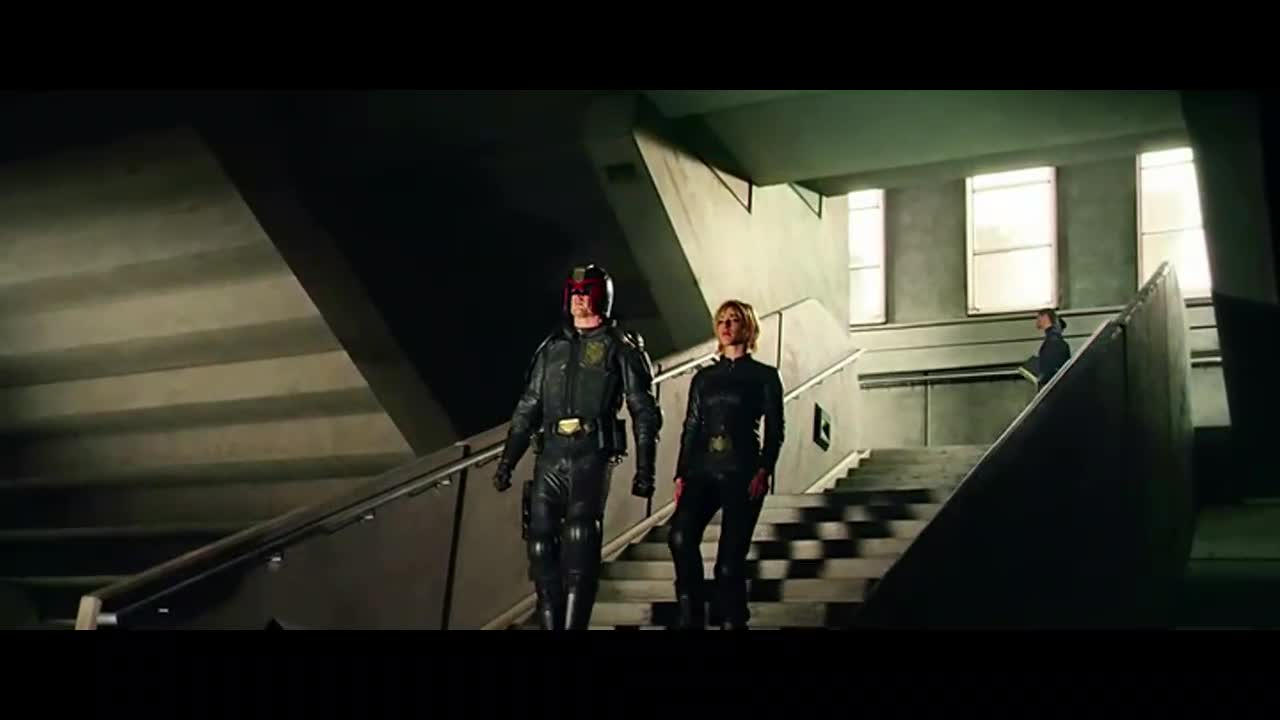 Dredd (Karl Urban,Lena Headey,Olivia Thirlby 2012 Sci Fi Akční Bdrip 1080p ) Cz+Sk dabing avi