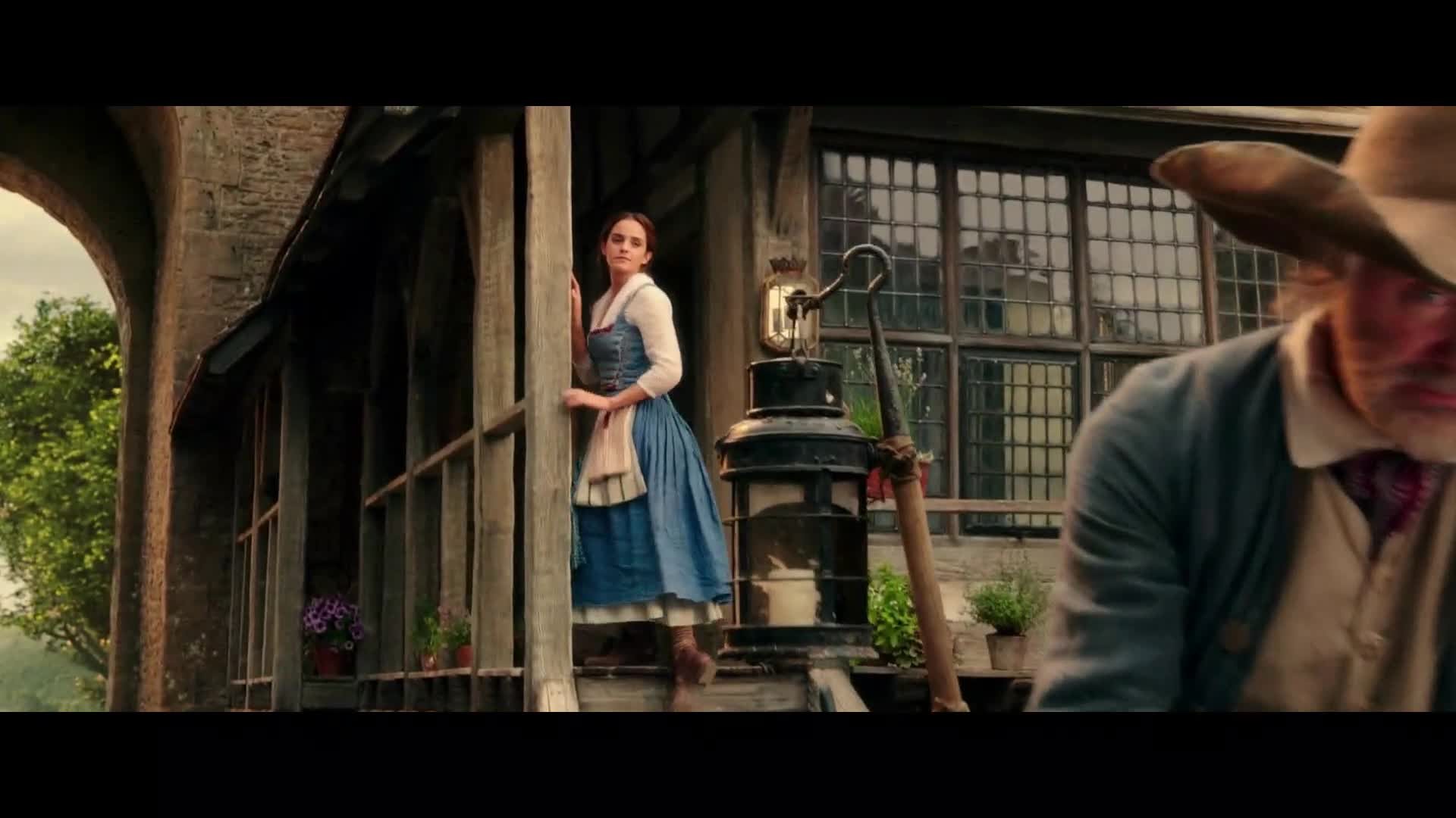 Kráska a zvíře (Emma Watson Dan Stevens Luke Evans 2017 Rodinný Fantasy Muzikál Romantický Bdrip 1080p ) Cz+Sk dabing mkv