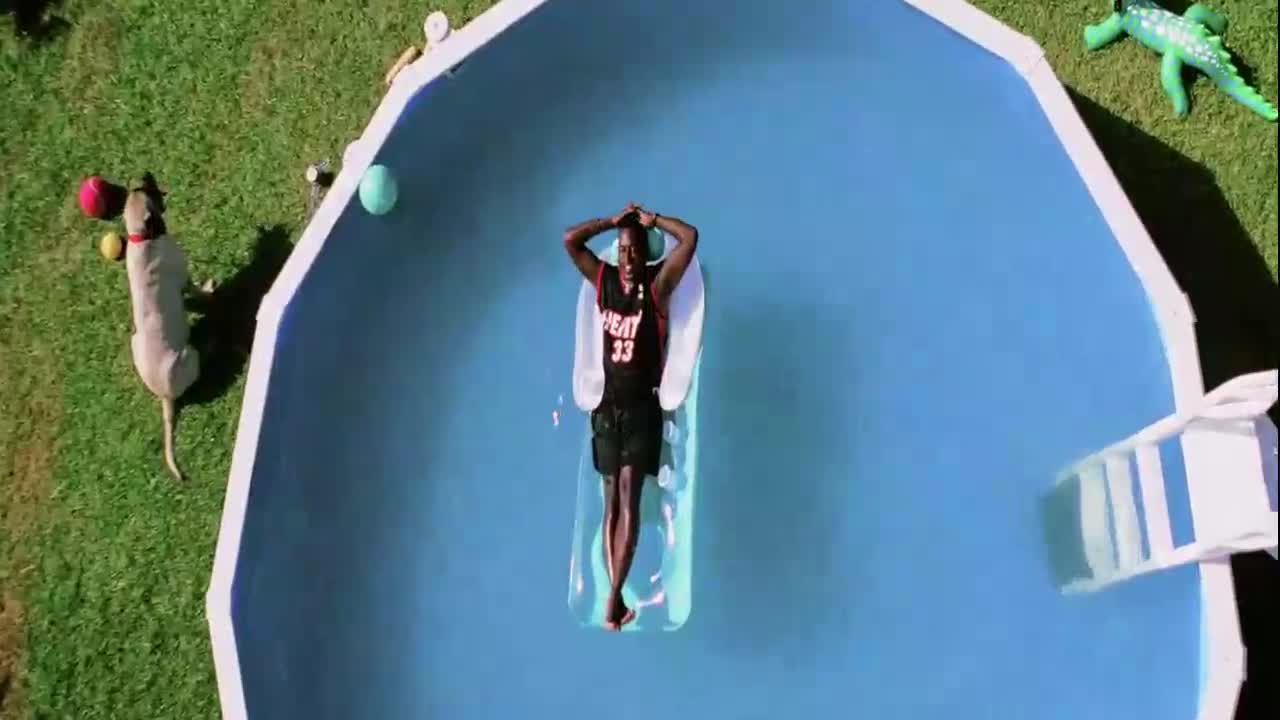 Mizerové II (Remastrované Martin Lawrence,Will Smith,Jordi Mollà 2003 Akční Komedie Krimi Thriller Bdrip 1080p ) Sk dabing+ cz title avi